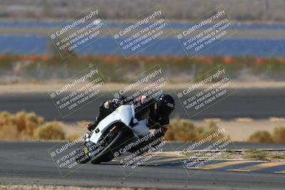 media/Apr-10-2022-SoCal Trackdays (Sun) [[f104b12566]]/Turn 14 (10am)/